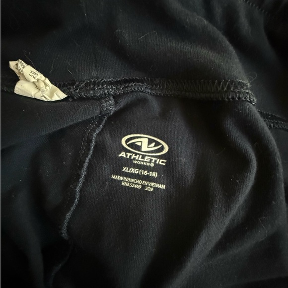 Athletic Works Yoga Capri pants - Picture 3 of 3